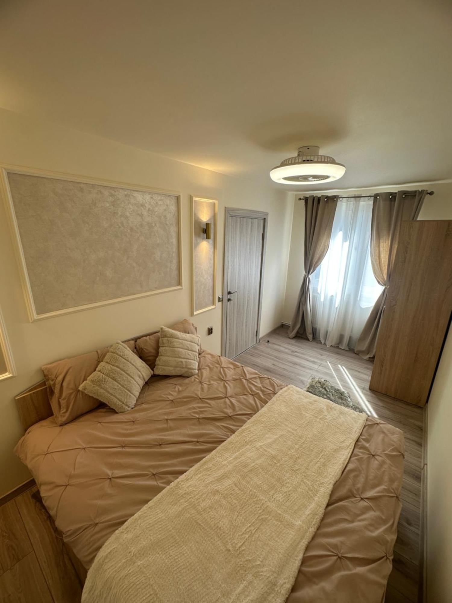 Апартаменты Angel House Дева Экстерьер фото